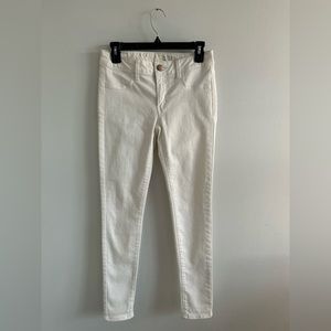 American Eagle Super Sketch Skinny High Waist White Jeans